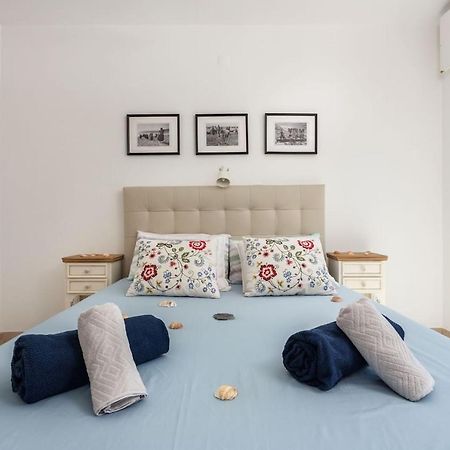 Marina Penthouse Faro Center Apartment Bagian luar foto