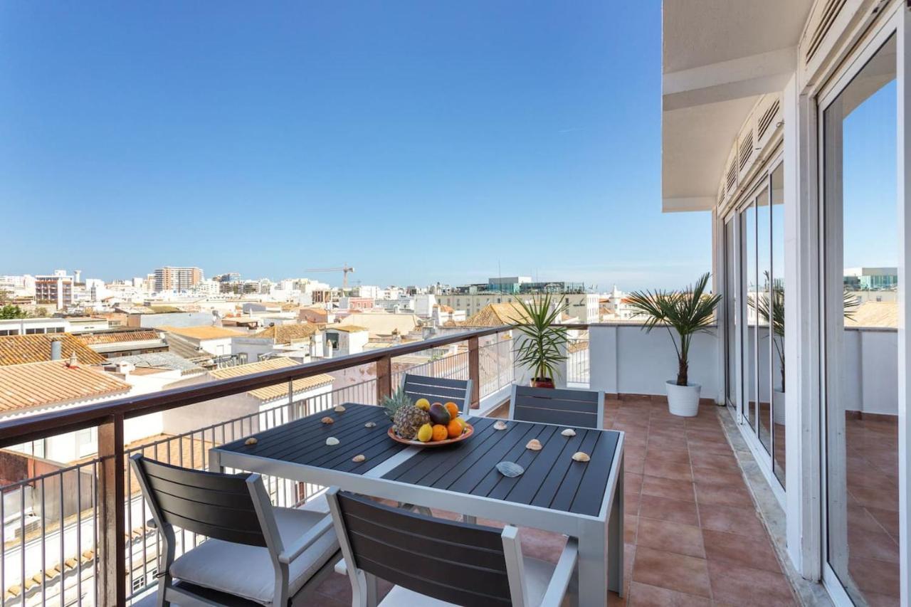Marina Penthouse Faro Center Apartment Bagian luar foto