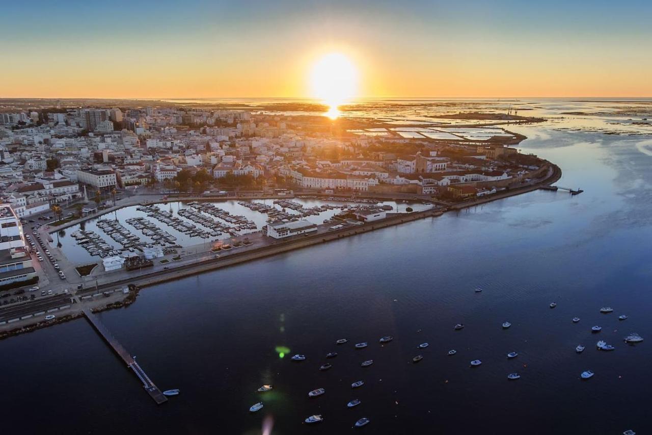 Marina Penthouse Faro Center Apartment Bagian luar foto
