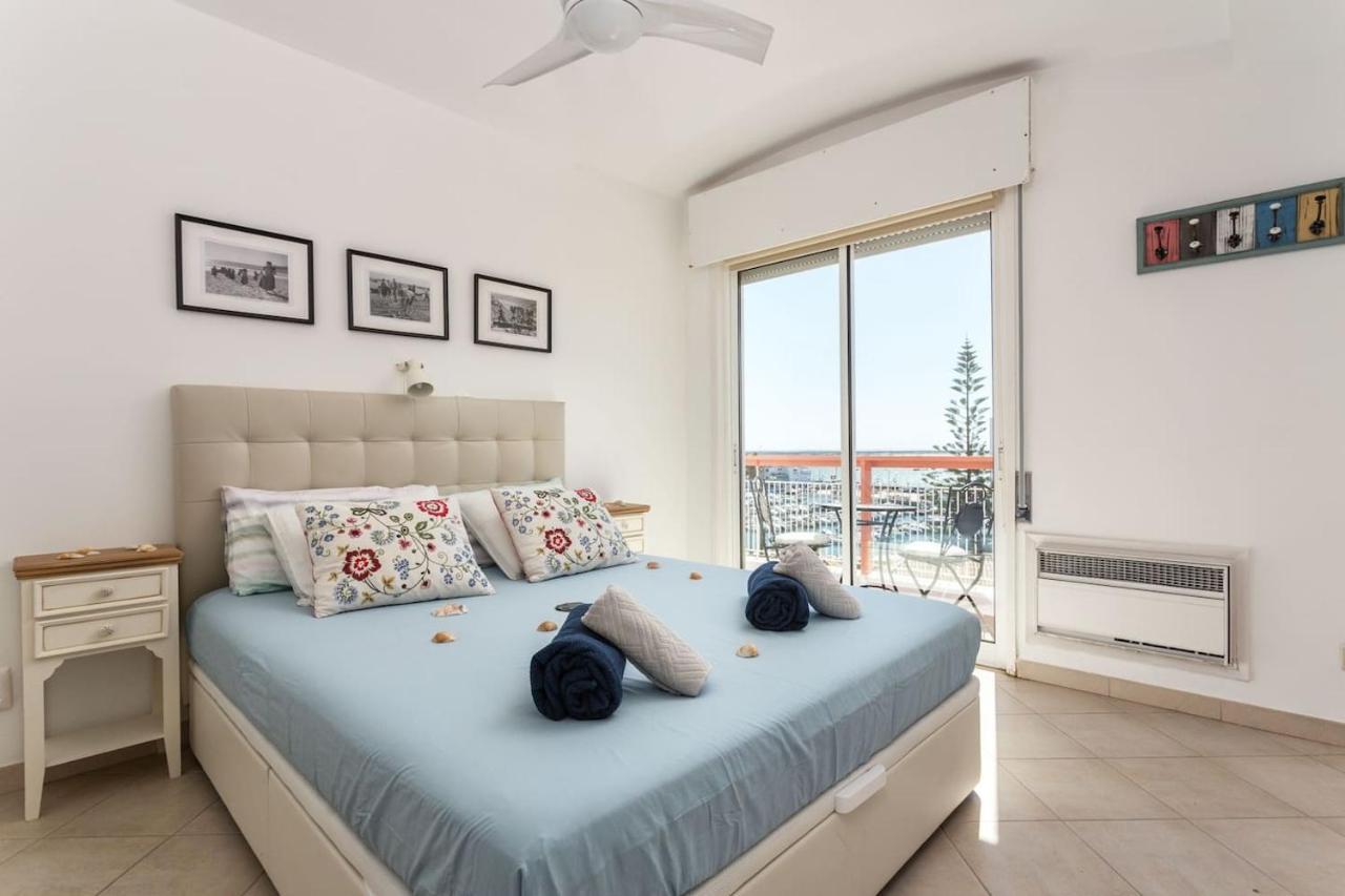 Marina Penthouse Faro Center Apartment Bagian luar foto
